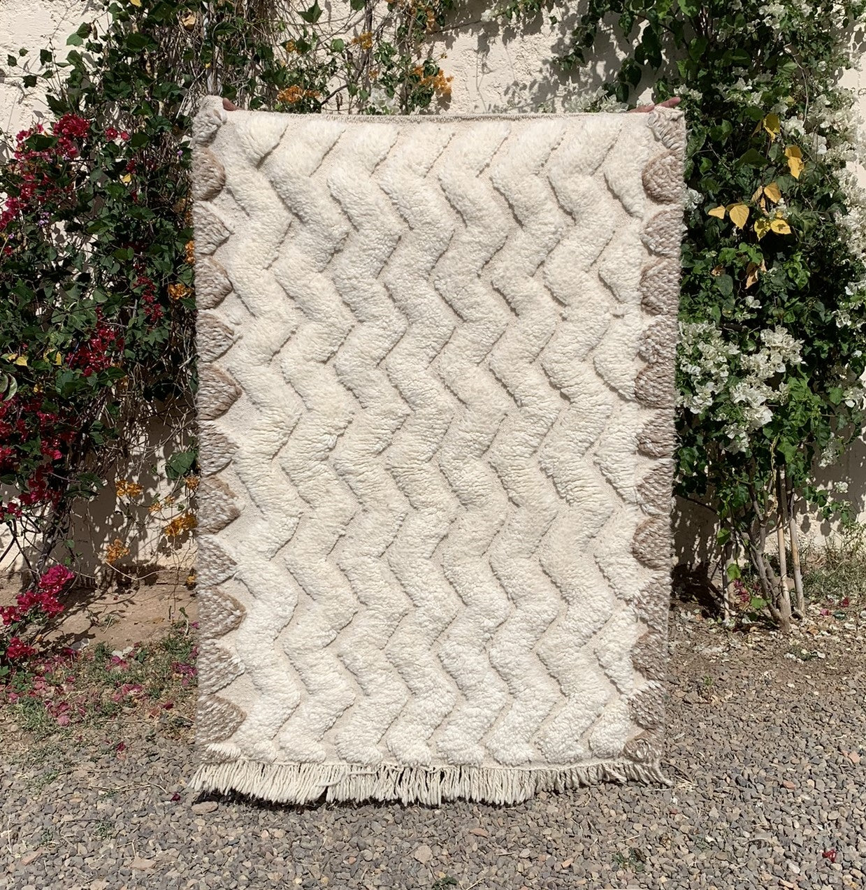 Tapis Beni Ouarain blanc & beige 1,60m x 1, 13m