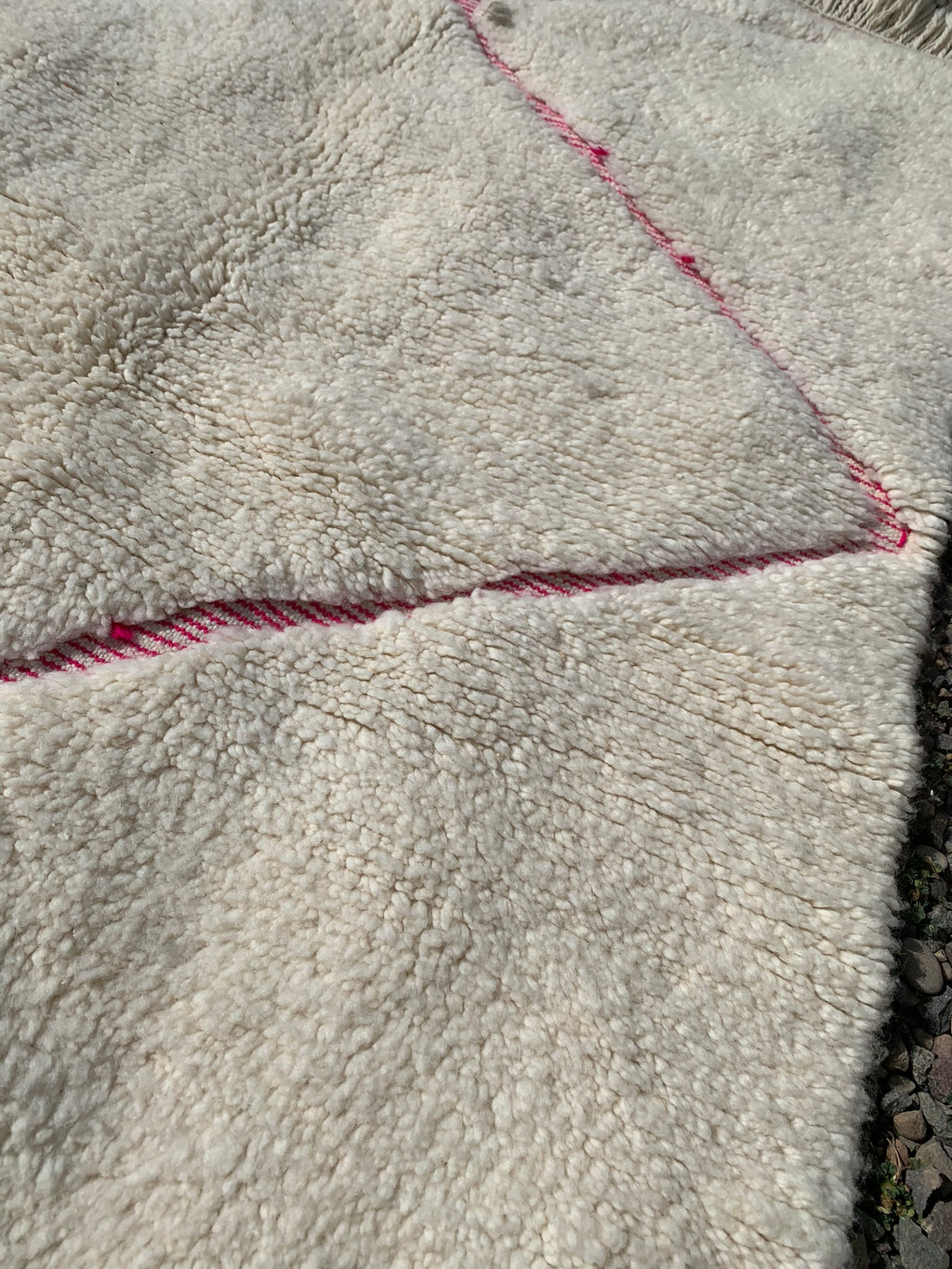 Tapis BENI OUARAIN losanges roses