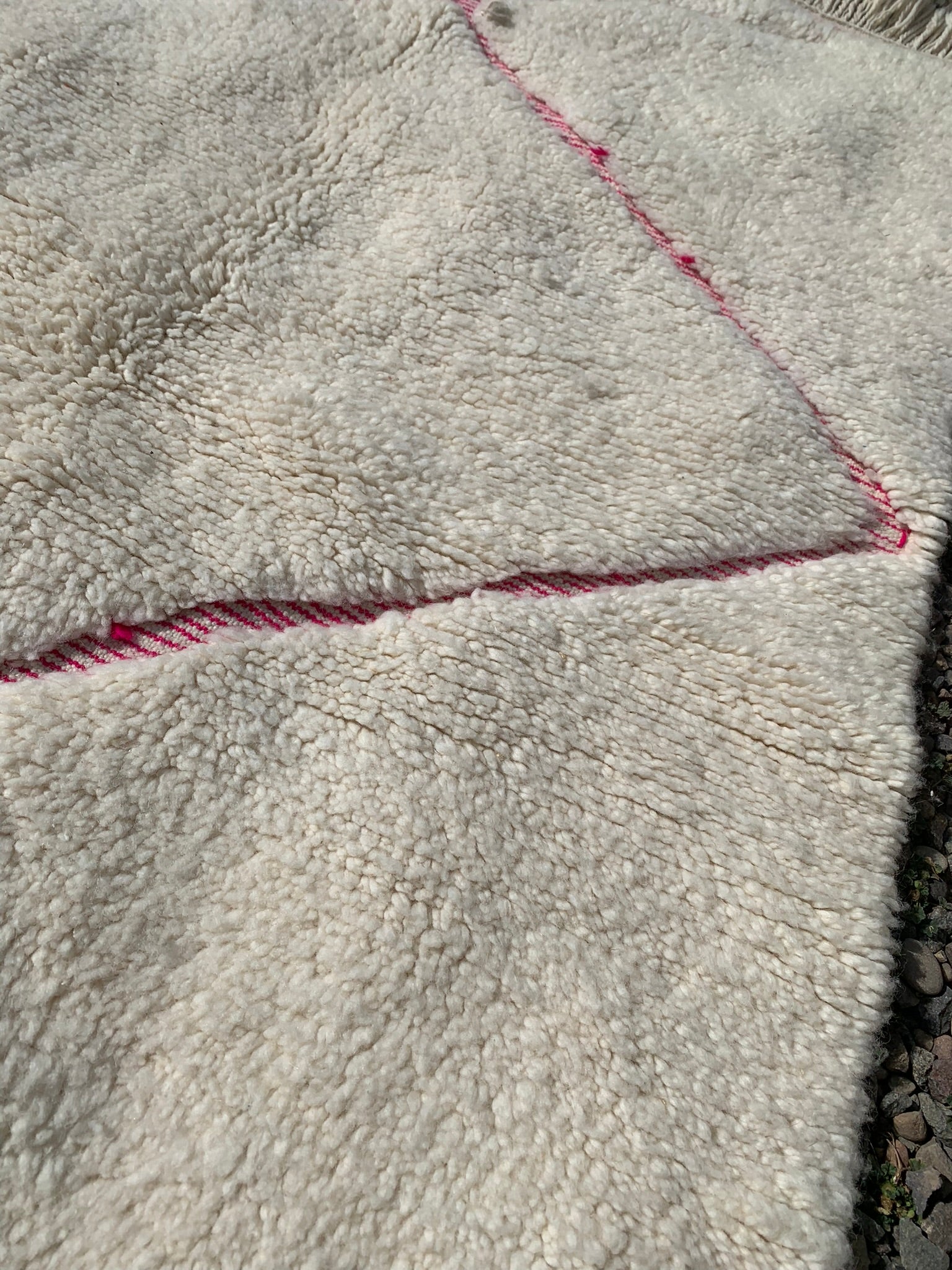 Tapis BENI OUARAIN losanges roses