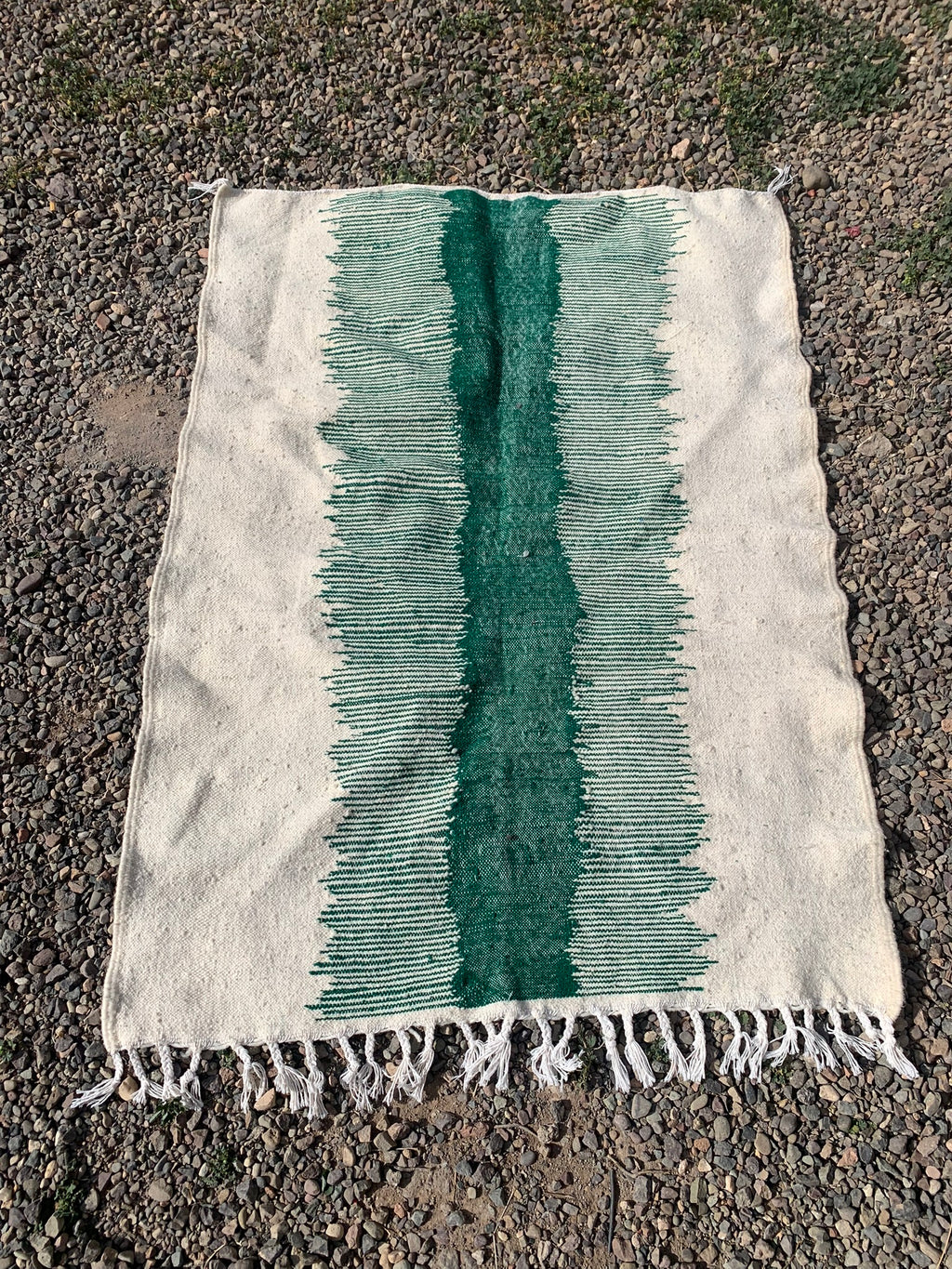 Tapis ZANAFI blanc et vert