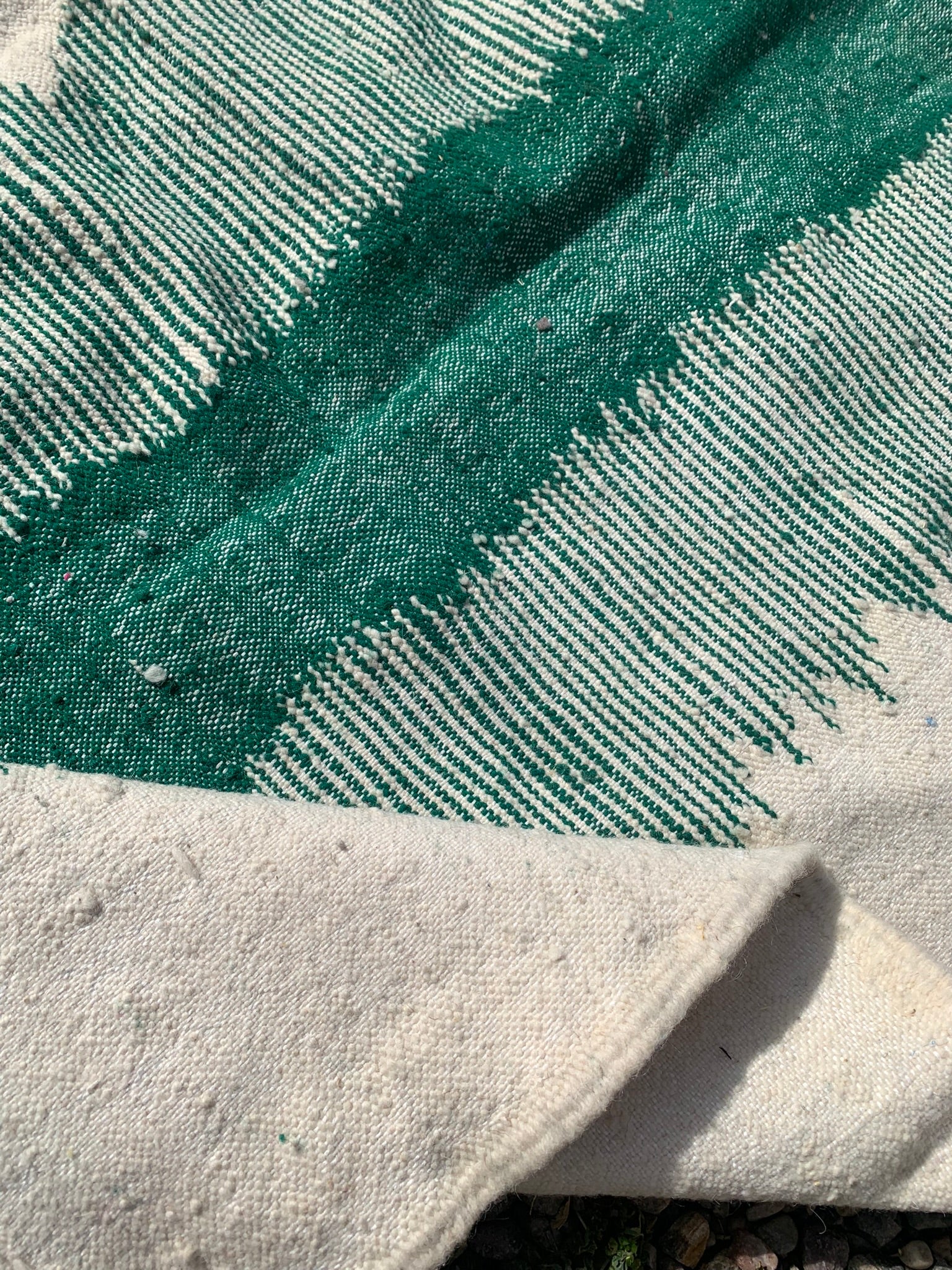 Tapis ZANAFI blanc et vert