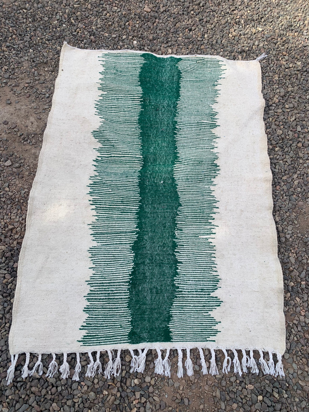 Tapis ZANAFI blanc et vert