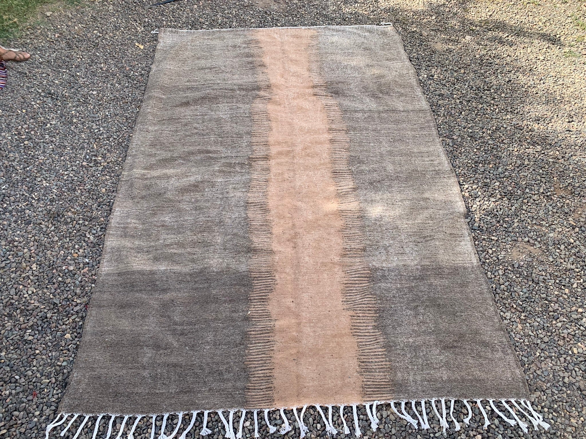 Tapis ZANAFI beige et taupe