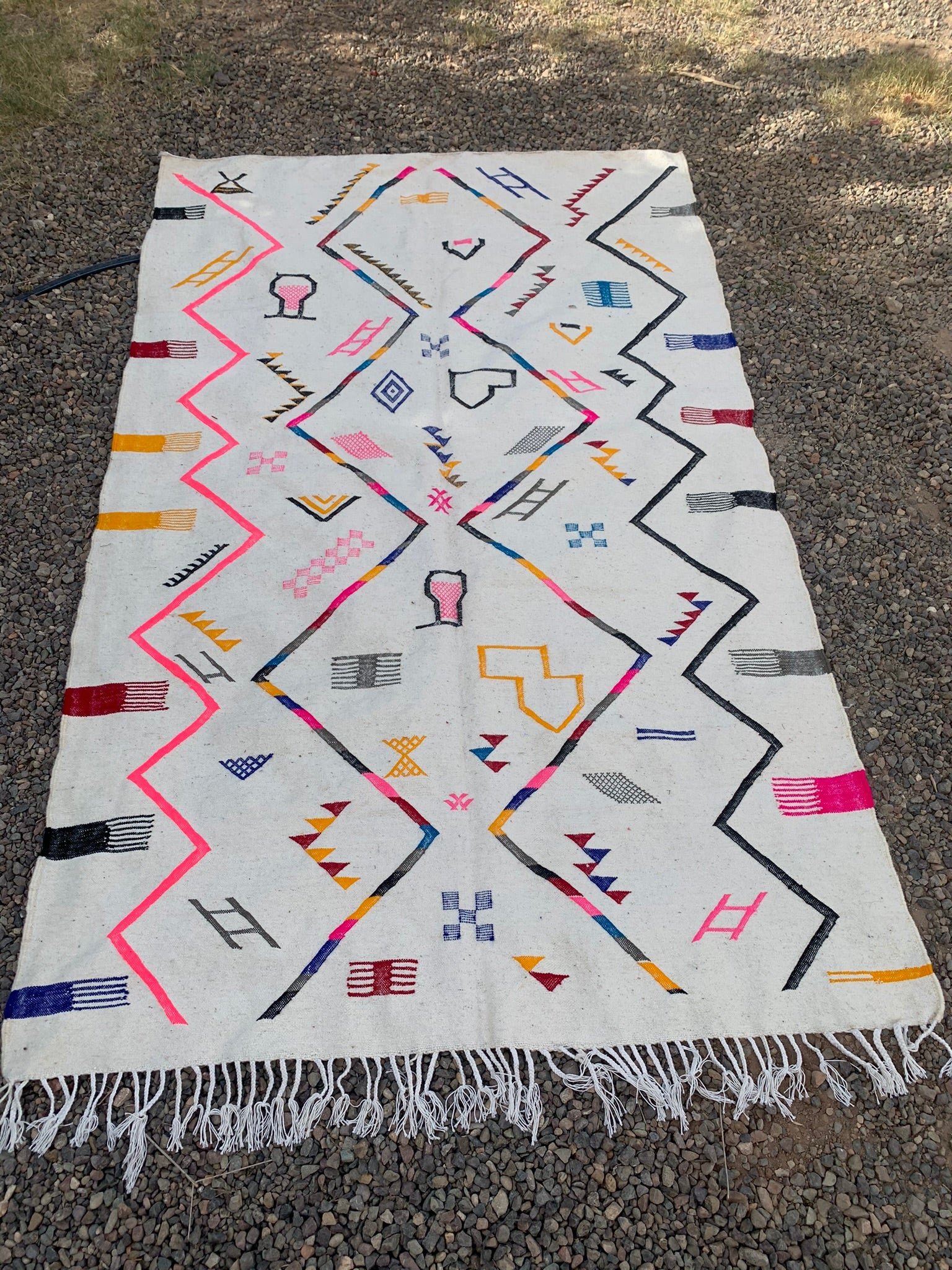 Tapis ZANAFI multicolore grand modèle