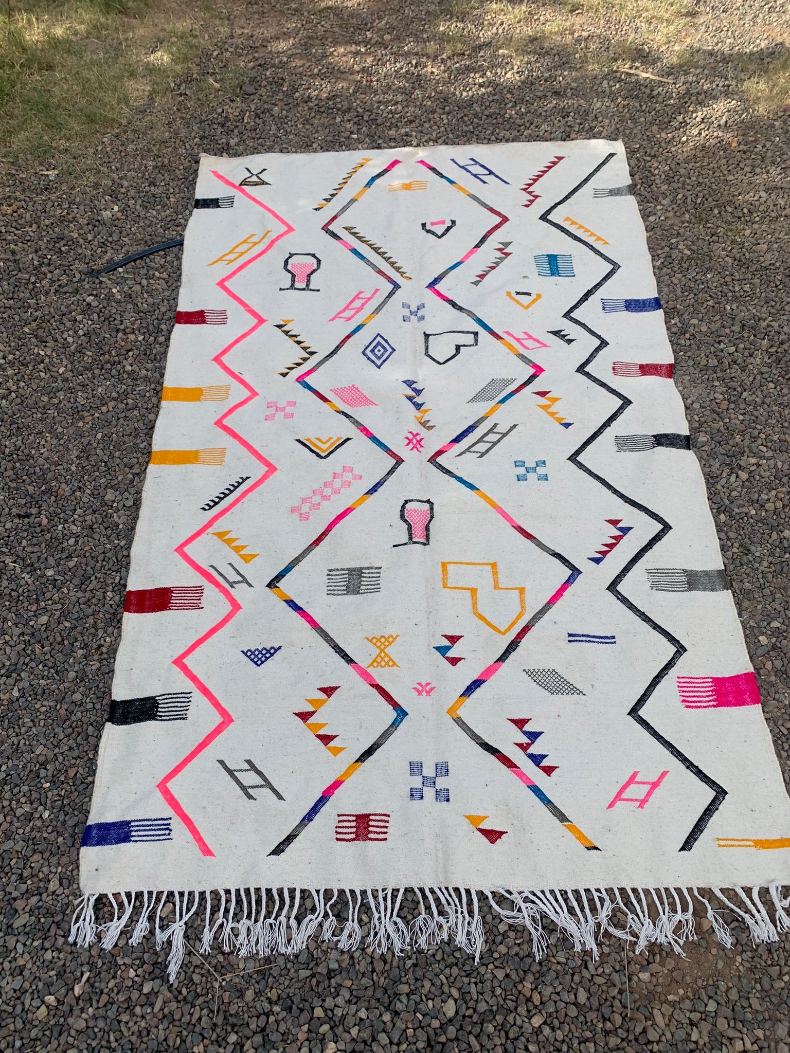 Tapis ZANAFI multicolore grand modèle