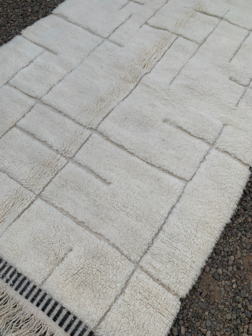 Tapis BENI OUARAIN losanges tramés