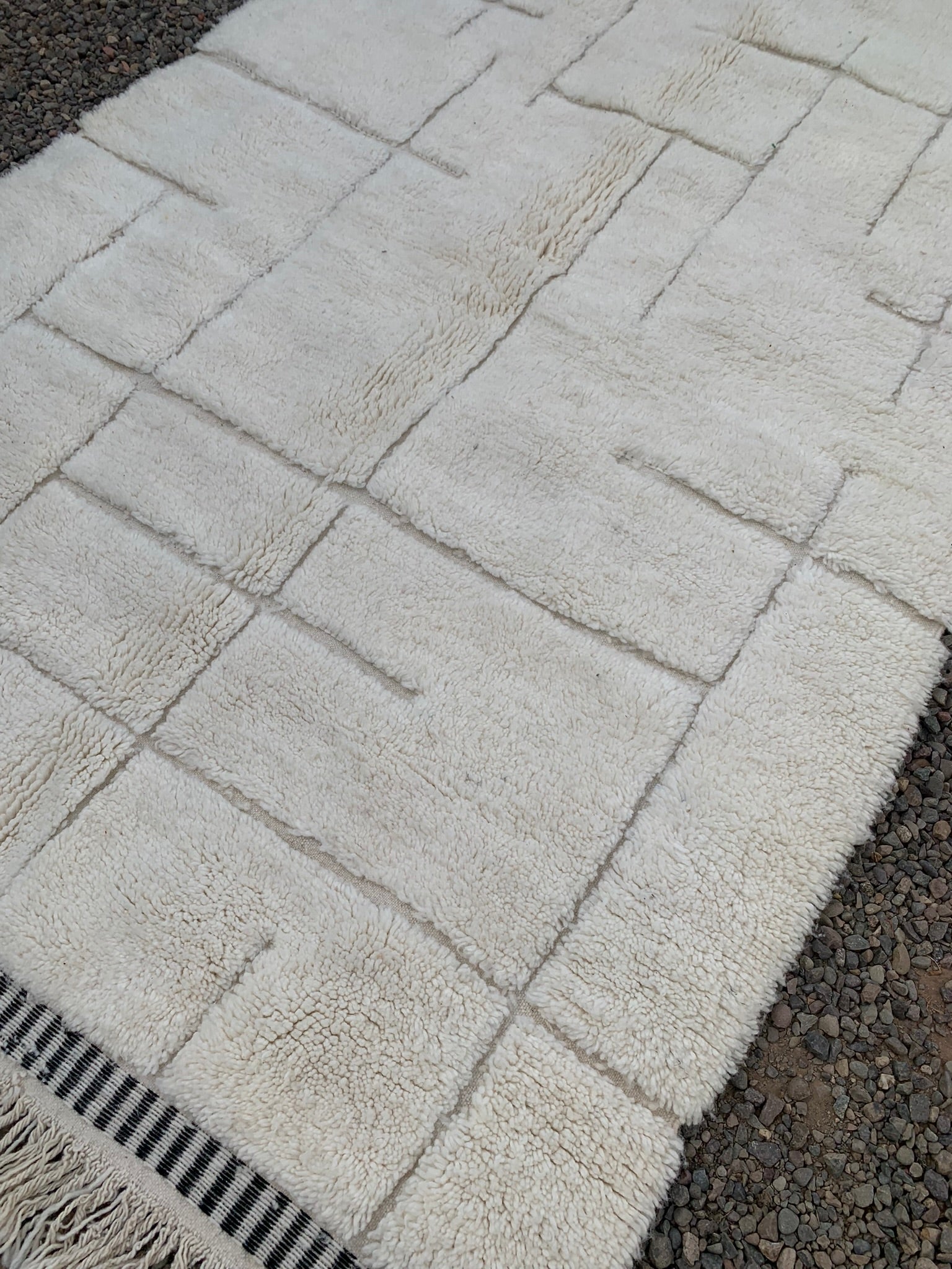 Tapis BENI OUARAIN losanges tramés