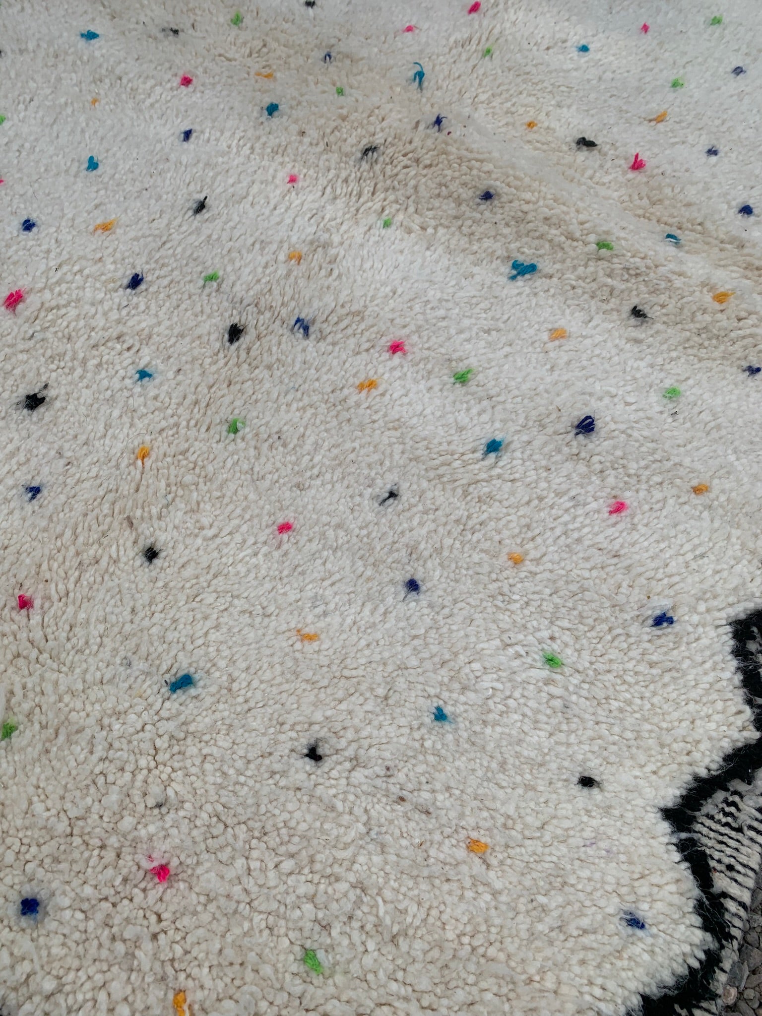 Tapis BENI OUARAIN Points Multicolores