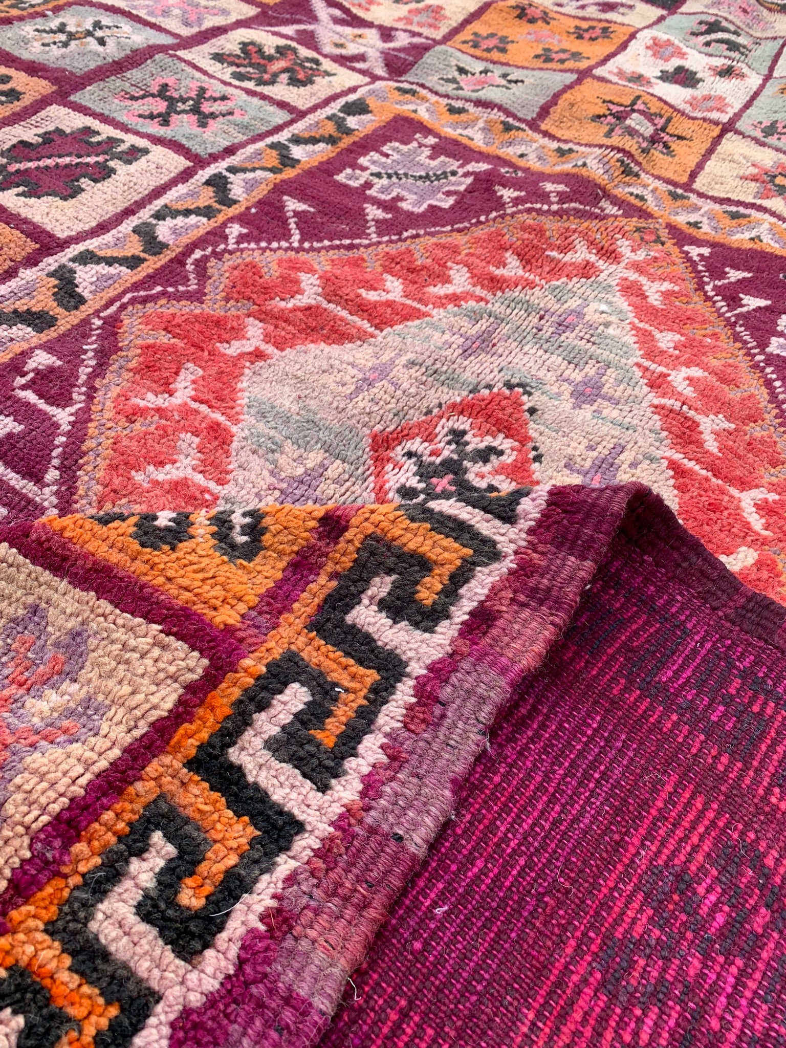 Tapis berbère BOUJAAD ancien bordeaux